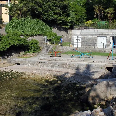 And By The Sea - 14937 3* Opatija