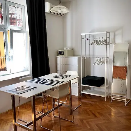 And By The Sea - 14937 Opatija