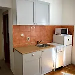 And By The Sea - 14937 Guest house 3*