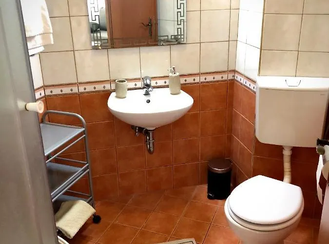 And By The Sea - 14937 Opatija