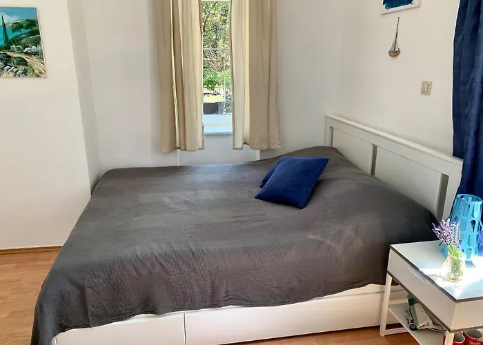 And By The Sea - 14937 Gasthof 3*